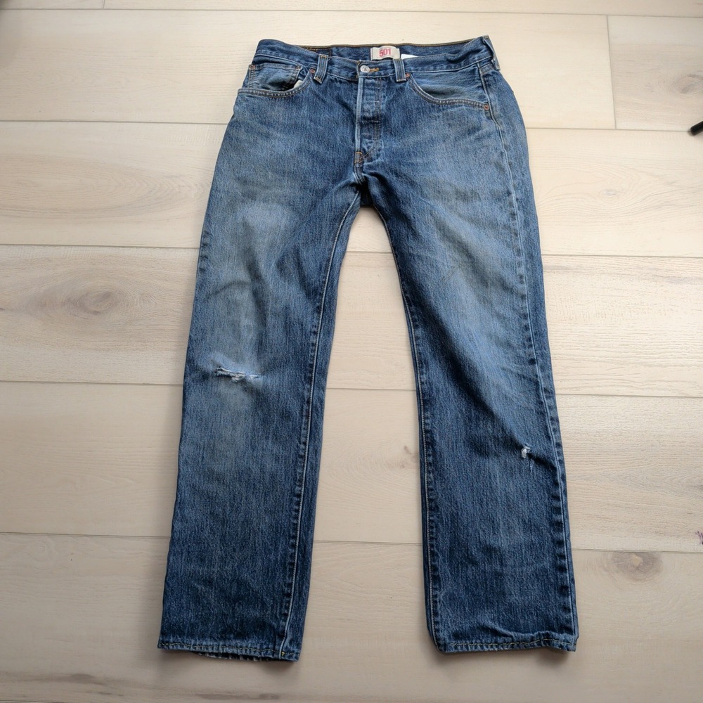 Levis 501 Original Straight Leg Jeans Mens 33x32 (32x30) Blue Distressed